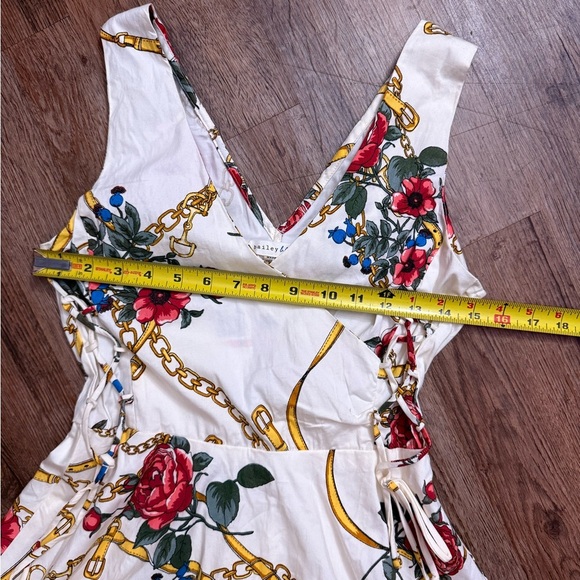 Bailey Blue • Corset Floral Fit and Flare Sun Dress - Picture 4 of 13